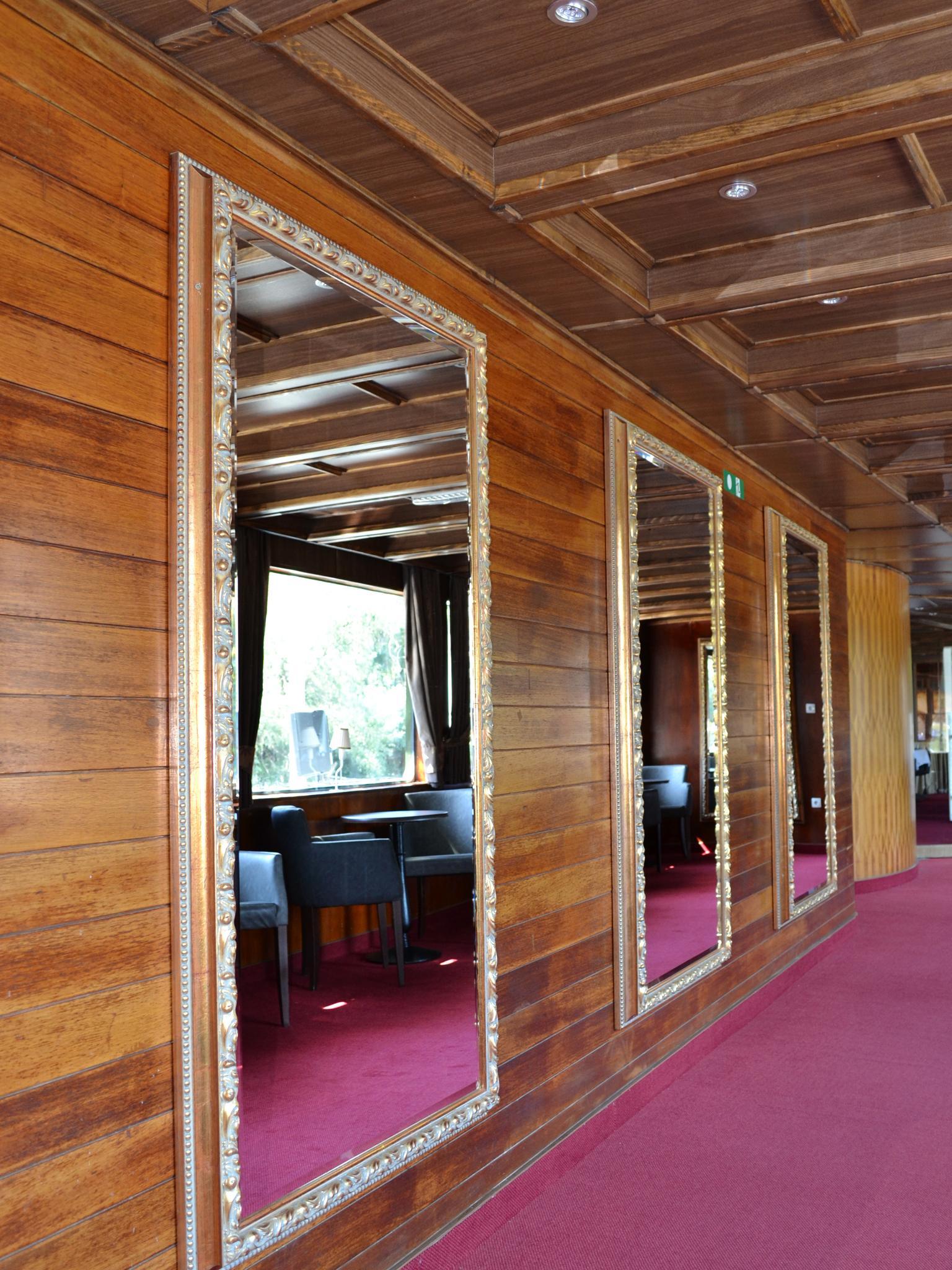 Compass River City Botel Βελιγράδι Εξωτερικό φωτογραφία