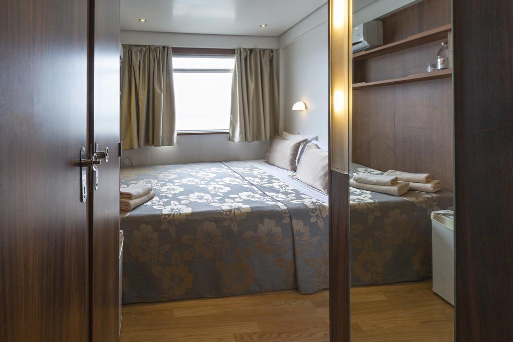 Compass River City Botel Βελιγράδι Εξωτερικό φωτογραφία