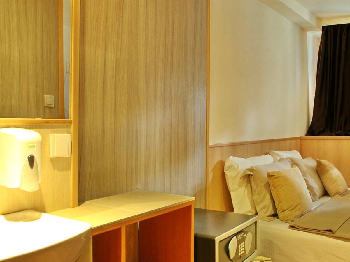 Compass River City Botel Βελιγράδι Εξωτερικό φωτογραφία